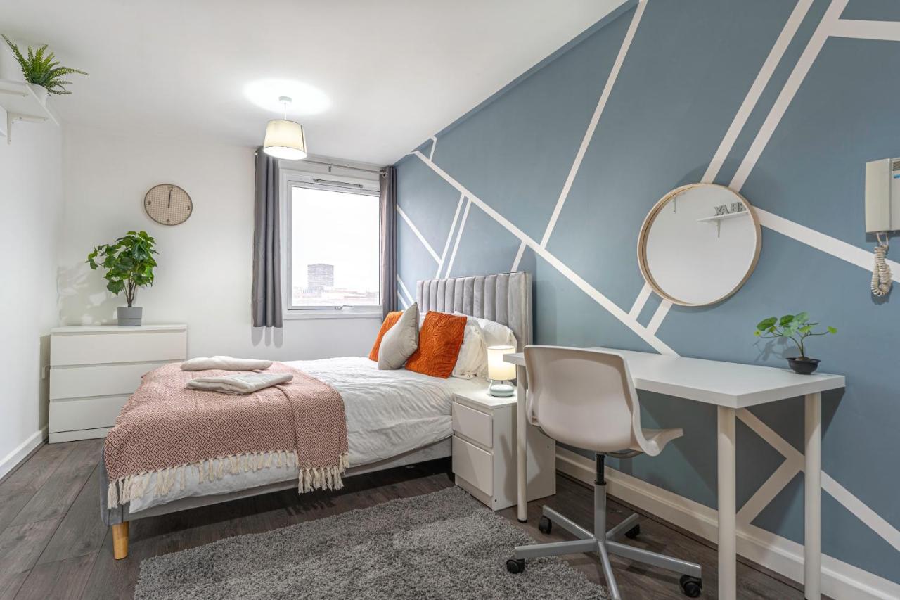 Jkg Property Solutions Presents Cosy City Apartment Coventry Luaran gambar