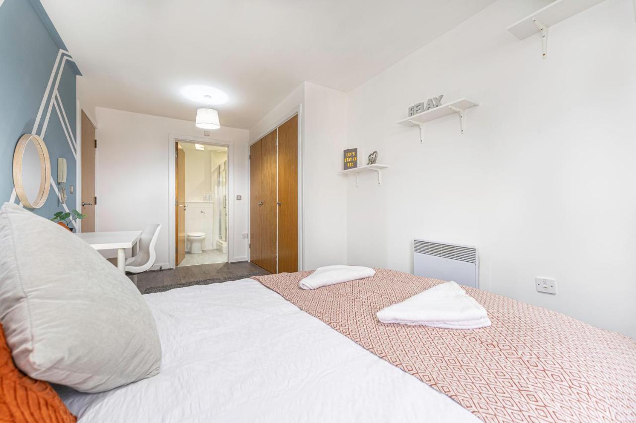 Jkg Property Solutions Presents Cosy City Apartment Coventry Luaran gambar