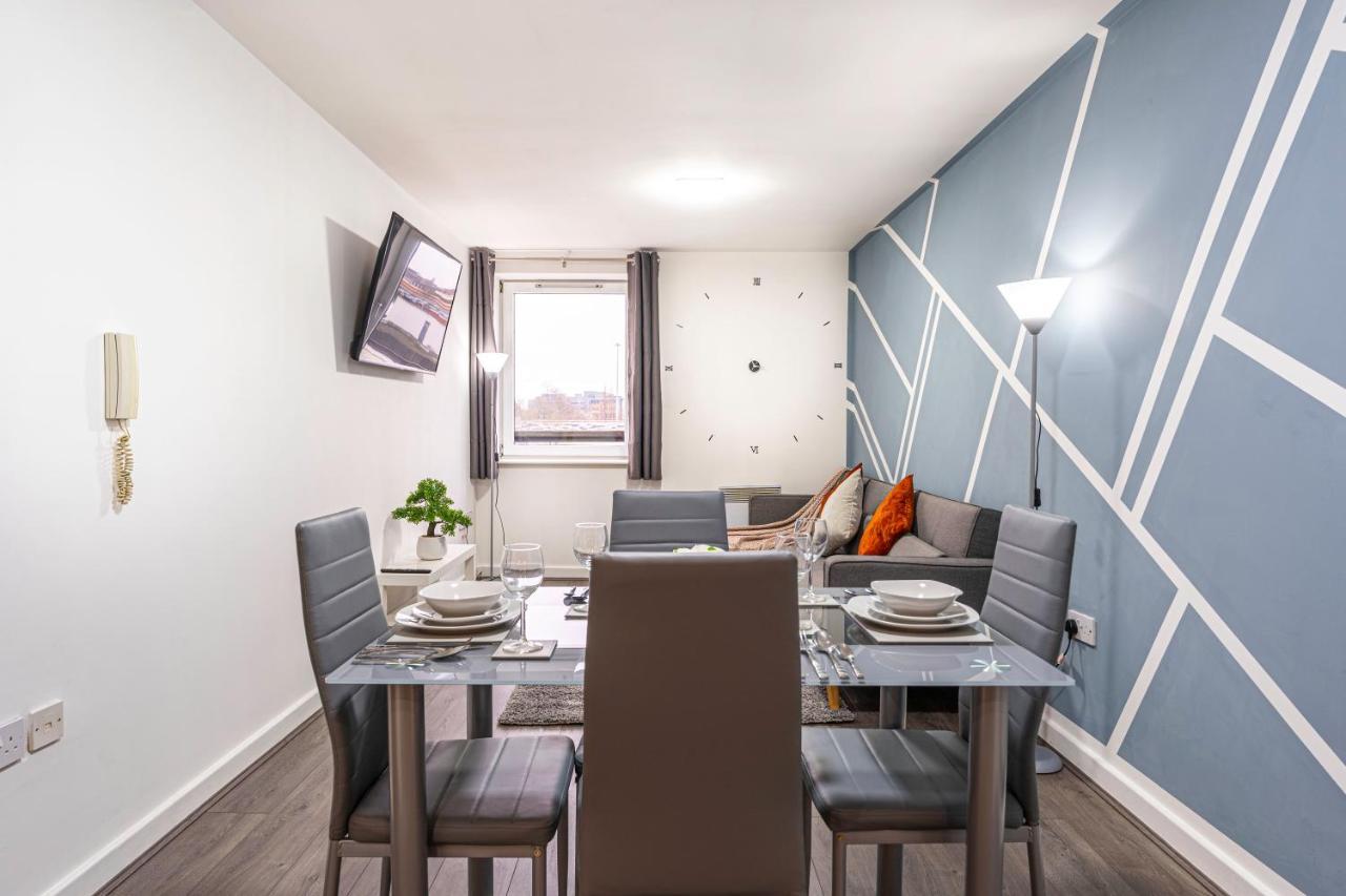 Jkg Property Solutions Presents Cosy City Apartment Coventry Luaran gambar