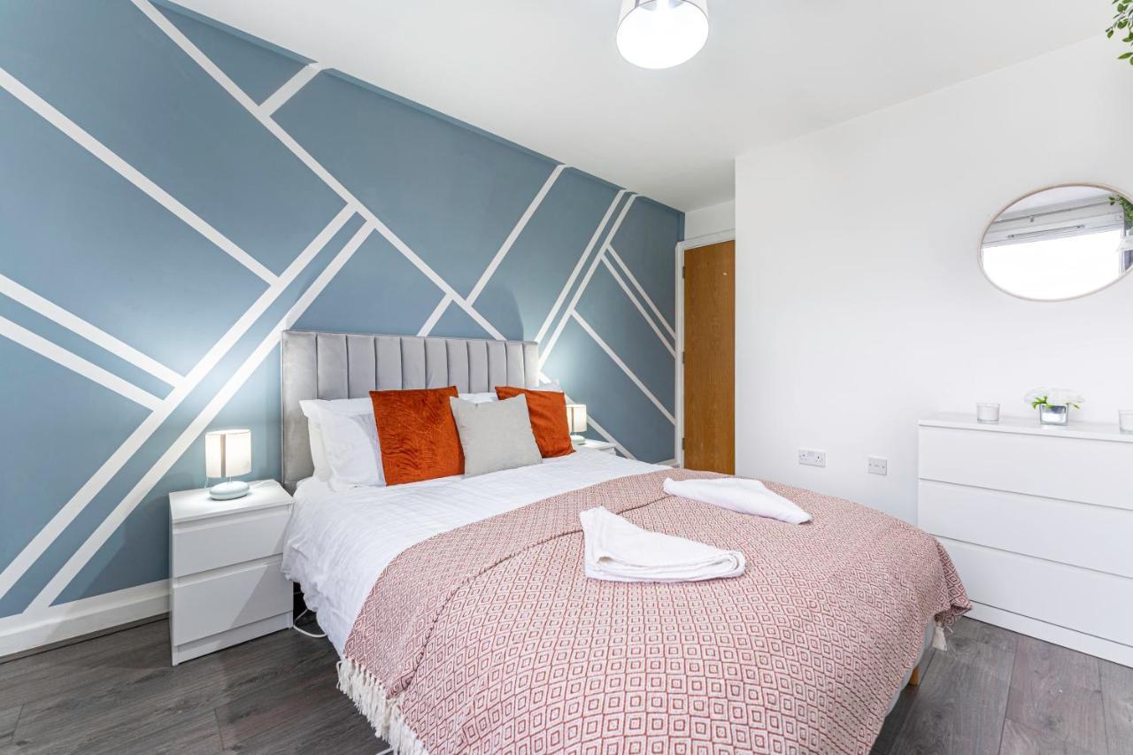 Jkg Property Solutions Presents Cosy City Apartment Coventry Luaran gambar