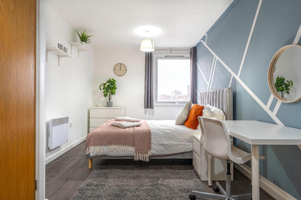 Jkg Property Solutions Presents Cosy City Apartment Coventry Luaran gambar