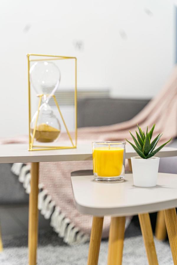 Jkg Property Solutions Presents Cosy City Apartment Coventry Luaran gambar